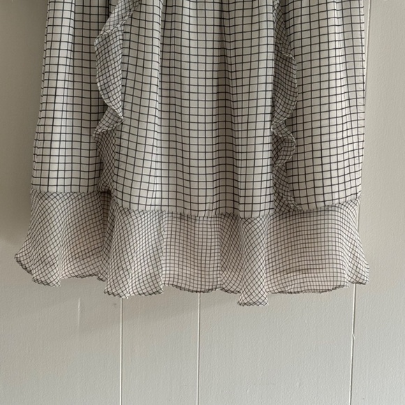 Club Monaco NWT Caluh Dress white base 100% silk 3/4 sleeve size 6 - Picture 9 of 15